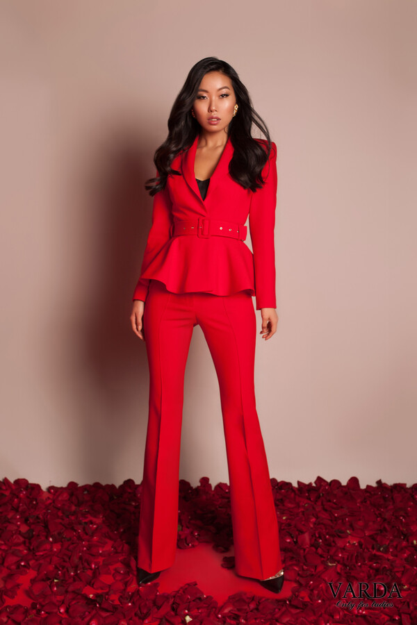 Красные женские костюмы с брюками — купить в интернет-магазине Ламода